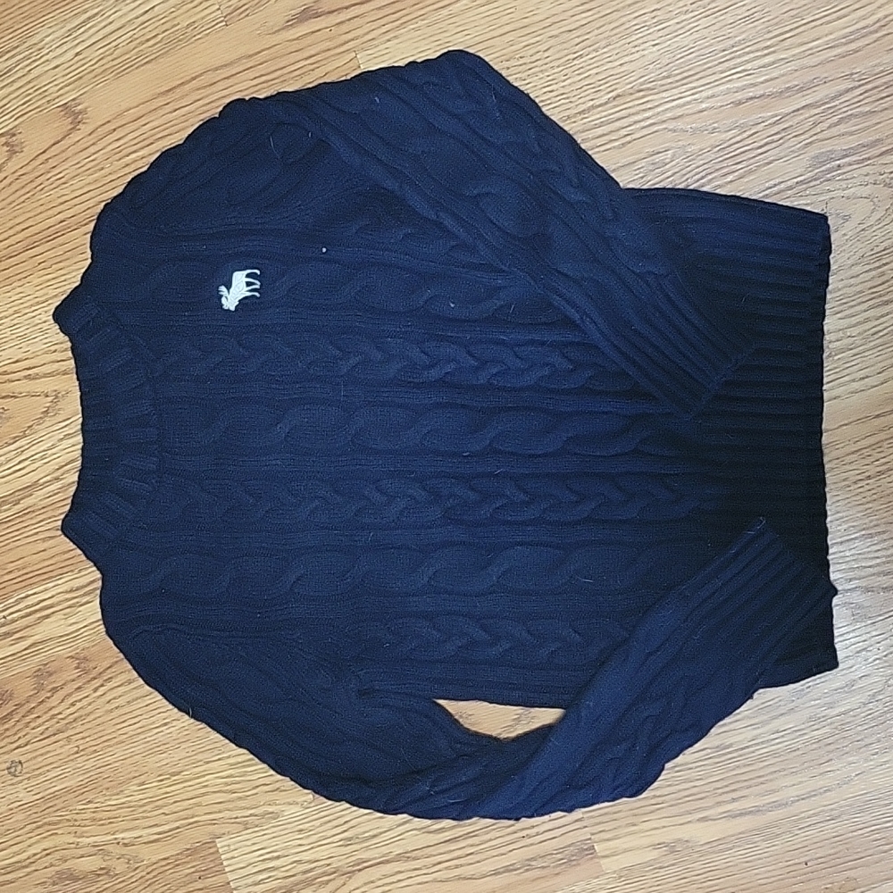 Men's small Thick Sweater